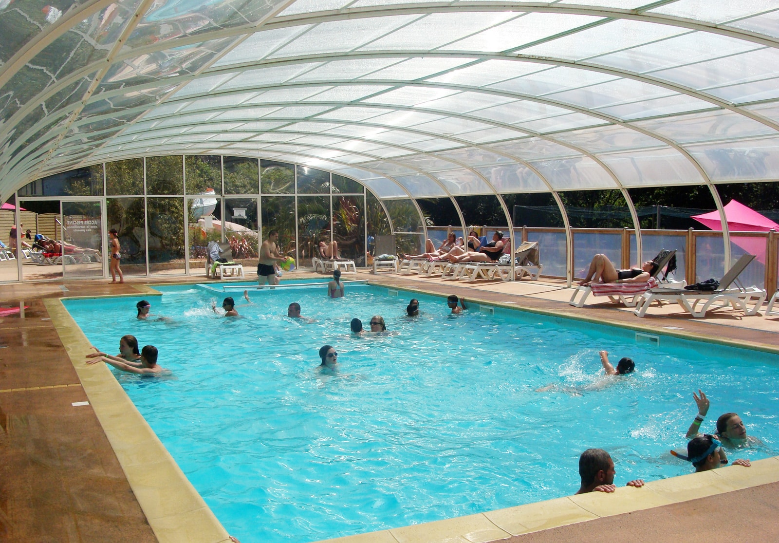 piscine couverte chauffee